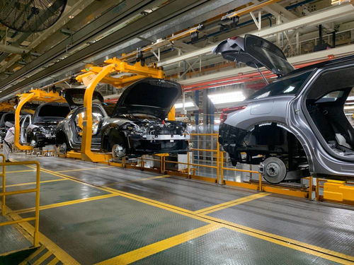 全力以赴拼經(jīng)濟 神龍汽車成都工廠7月生產(chǎn)7772臺創(chuàng)今年新高